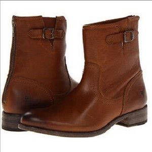 Frye cognac pippa back zip short boots